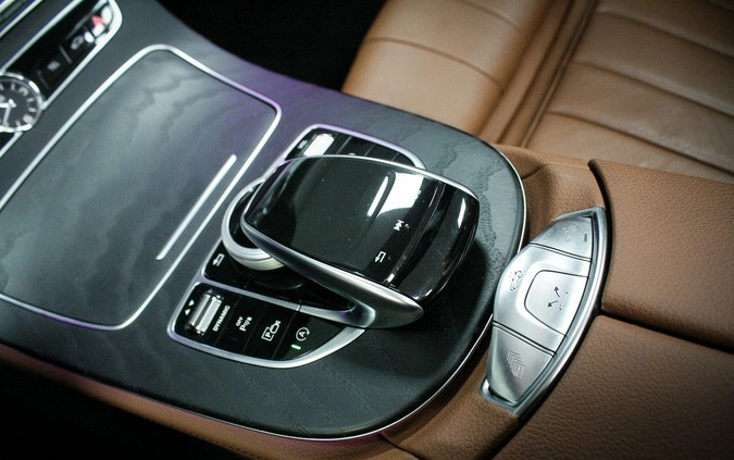Mercedes-Benz Klasa E cena 175900 przebieg: 11000, rok produkcji 2018 z Bisztynek małe 211
